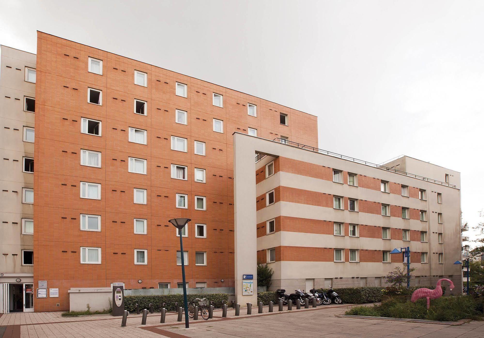 Sejours & Affaires Pantin Charles De Gaulle Aparthotel Ngoại thất bức ảnh